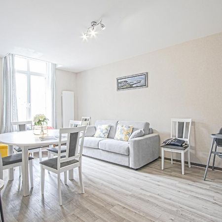 Le Nid Saint Jean Apartment Байо Екстериор снимка