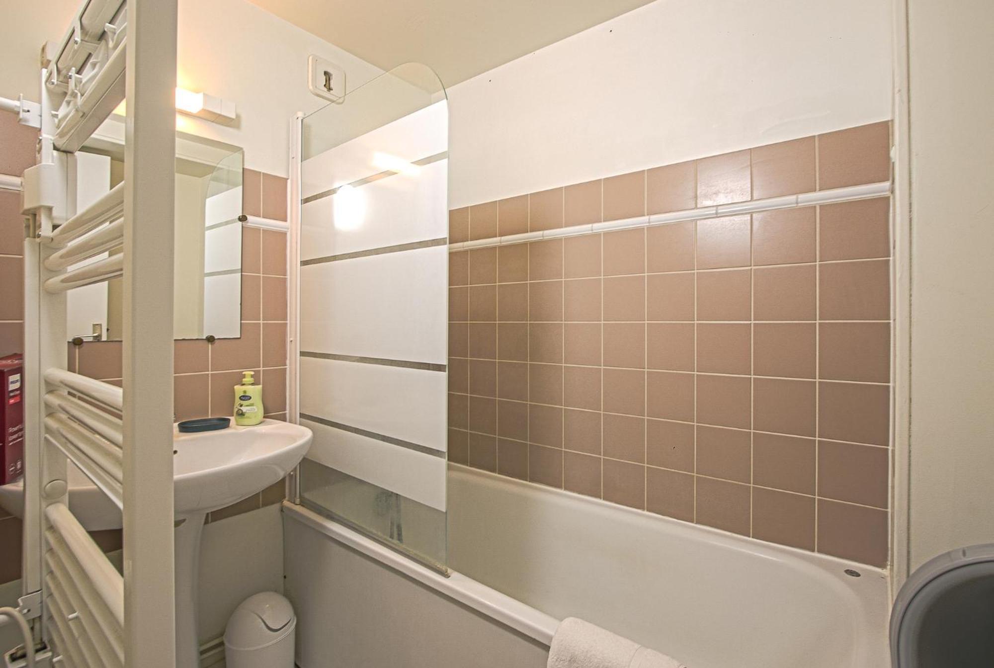 Le Nid Saint Jean Apartment Байо Екстериор снимка